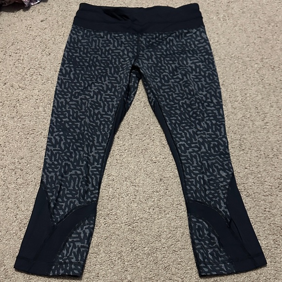 lululemon athletica Black and Gray Capris - Picture 1 of 4